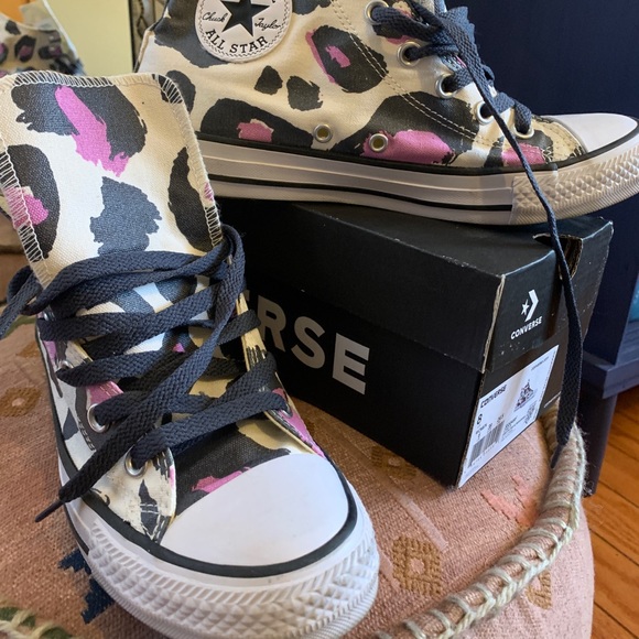 Converse high tops - Picture 2 of 8